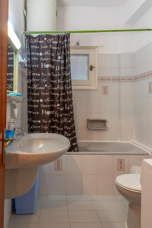 Villa Emily Achílleion Dış mekan fotoğraf